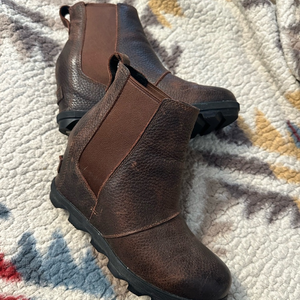 Sorel Dark Brown Ankle Booties